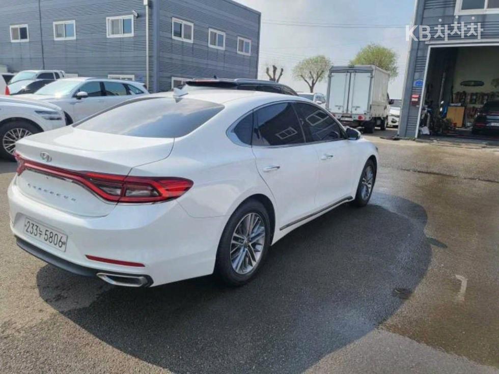 Hyundai Grandeur — miniaturë 2