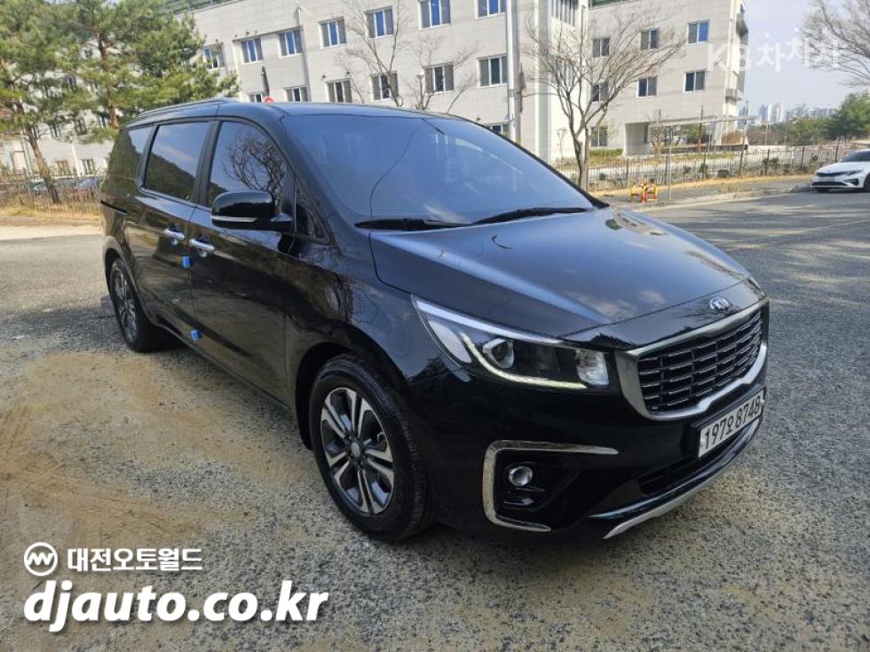 2019 - kia carnival
