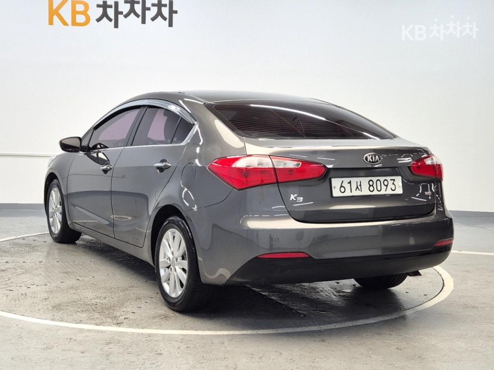 2013 - kia k3