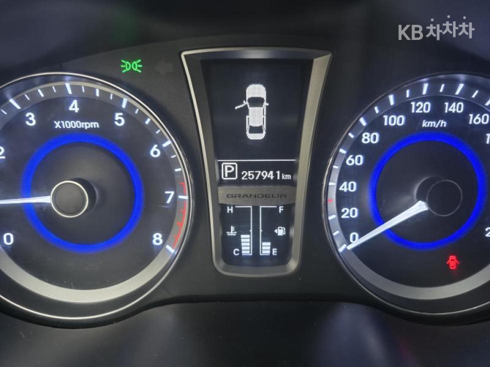 Hyundai Grandeur — miniaturë 14