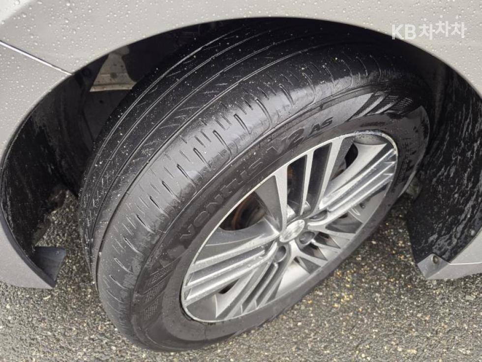 Hyundai Grandeur — miniaturë 19