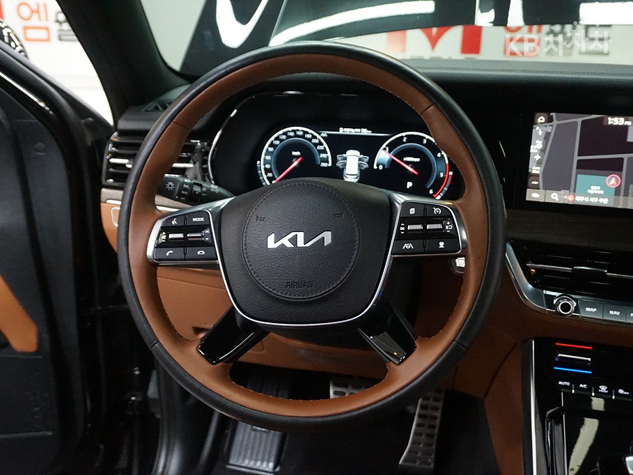 2023 - kia mohave