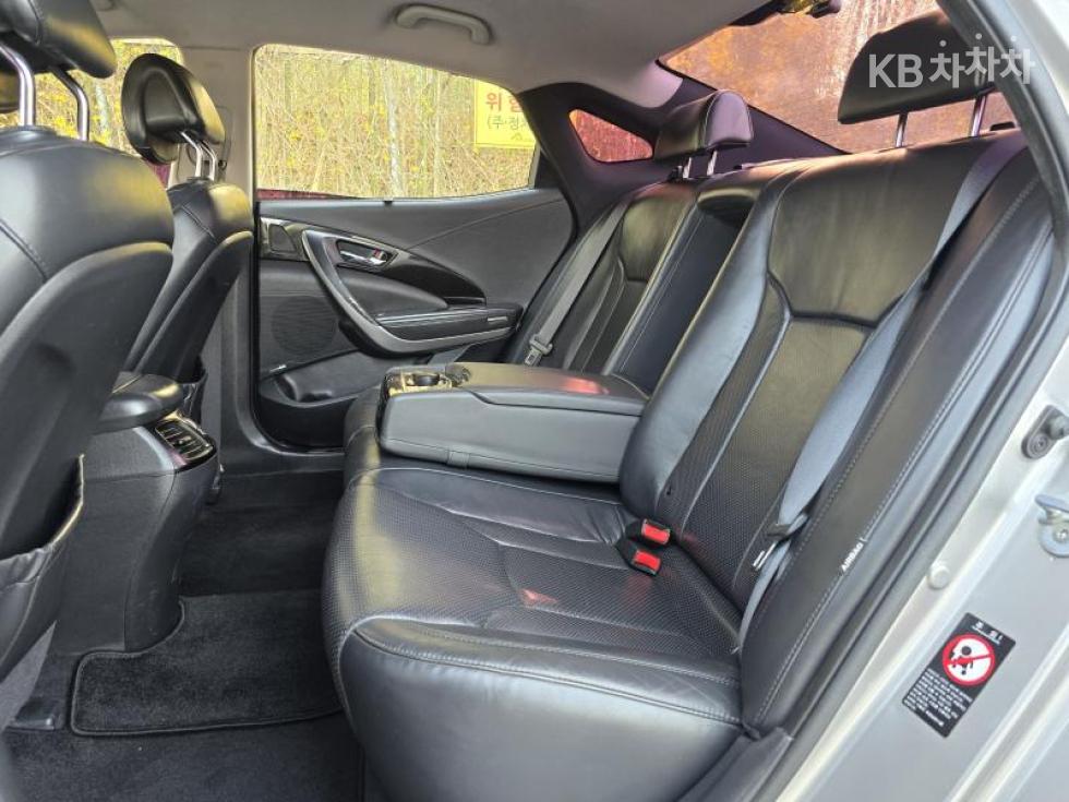 Hyundai Grandeur — miniaturë 8