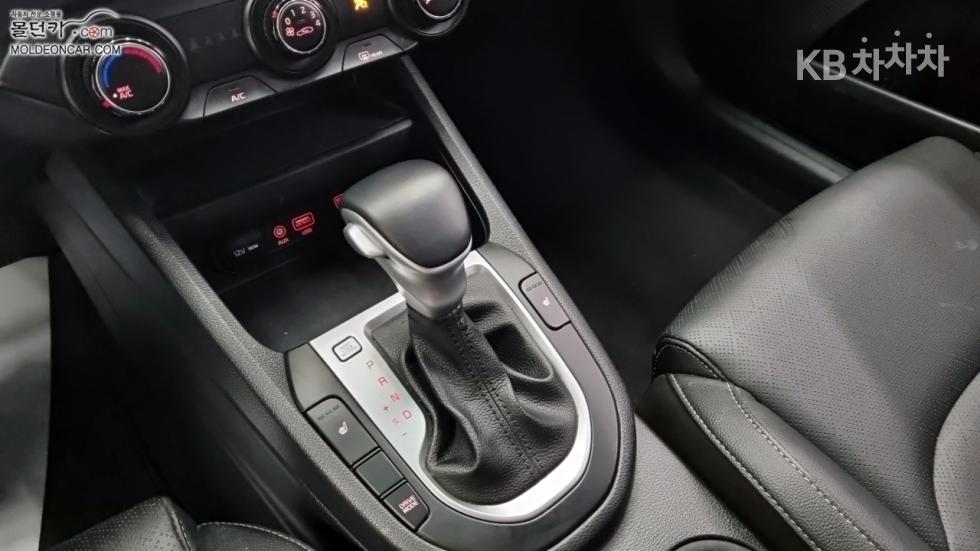 2021 - kia k3