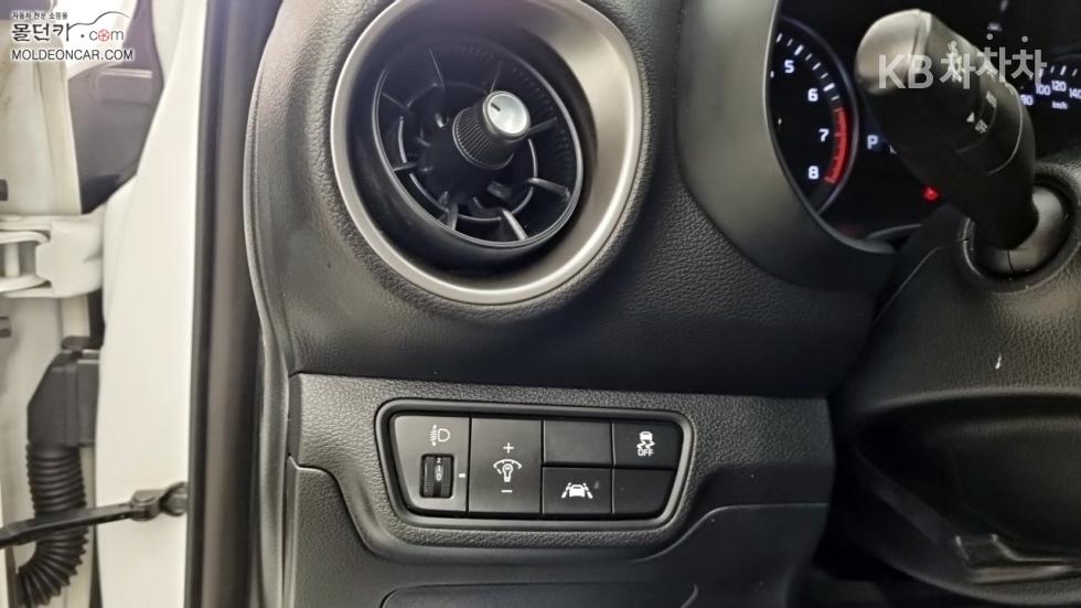 2021 - kia k3