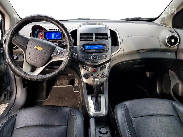 Chevrolet Aveo L Regular 6