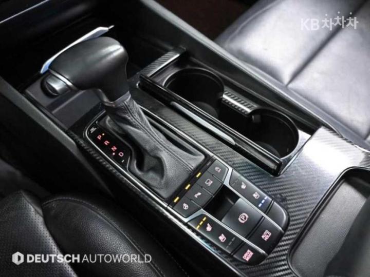 Kia K7 2.2 Diesel Limited 10