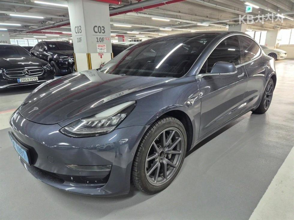 테슬라 Model 3