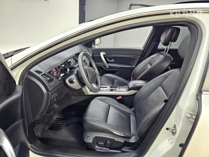 Renault SM5 New Platinum SE Art 9