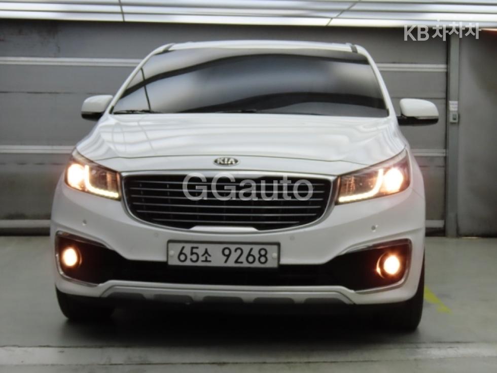 2018 - kia carnival