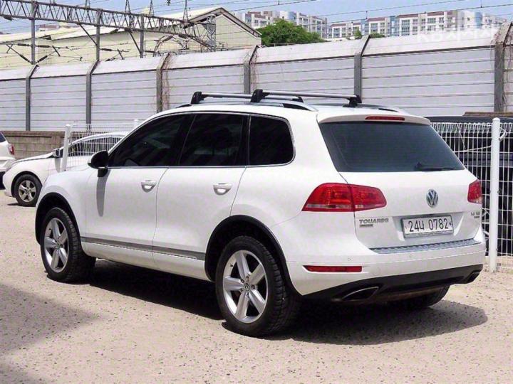 Volkswagen Touareg New 3.0 TDI V6 BlueMotion 7P5 4