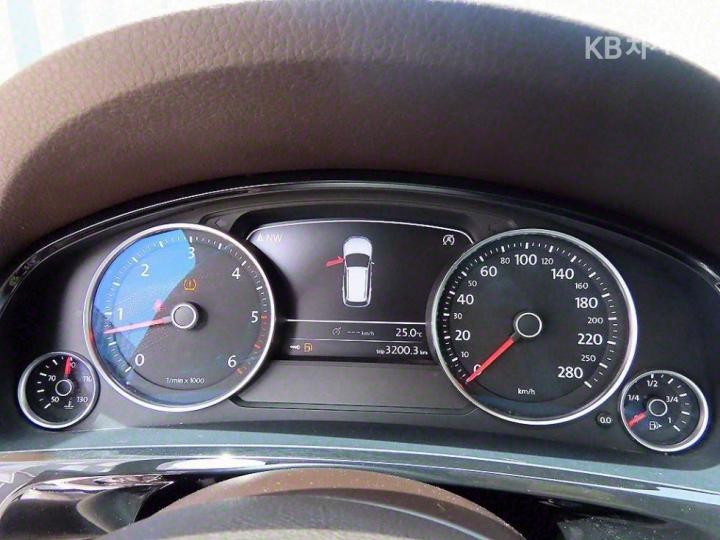 Volkswagen Touareg New 3.0 TDI V6 BlueMotion 7P5 10