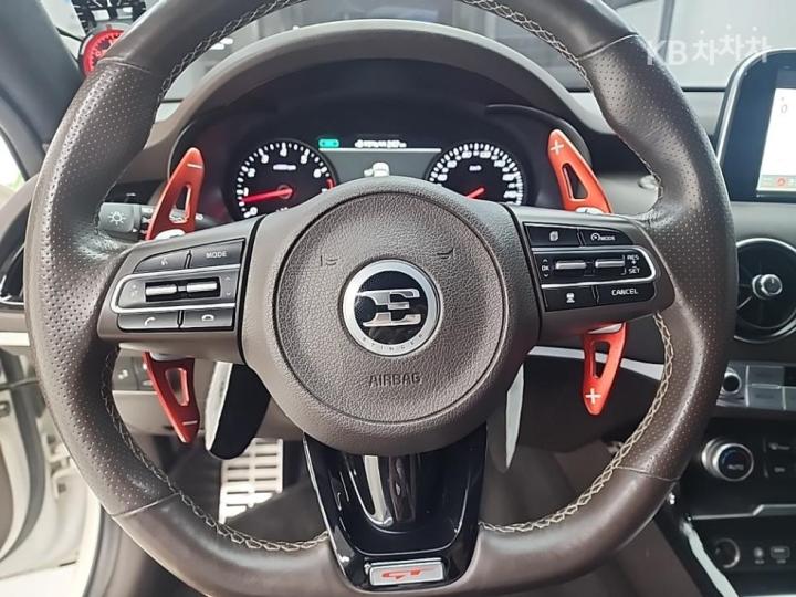 Kia Stinger 3.3 Turbo 2WD GT 10