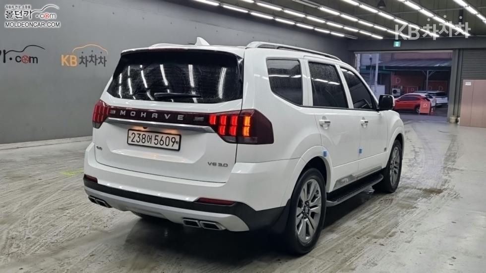 2020 - kia mohave