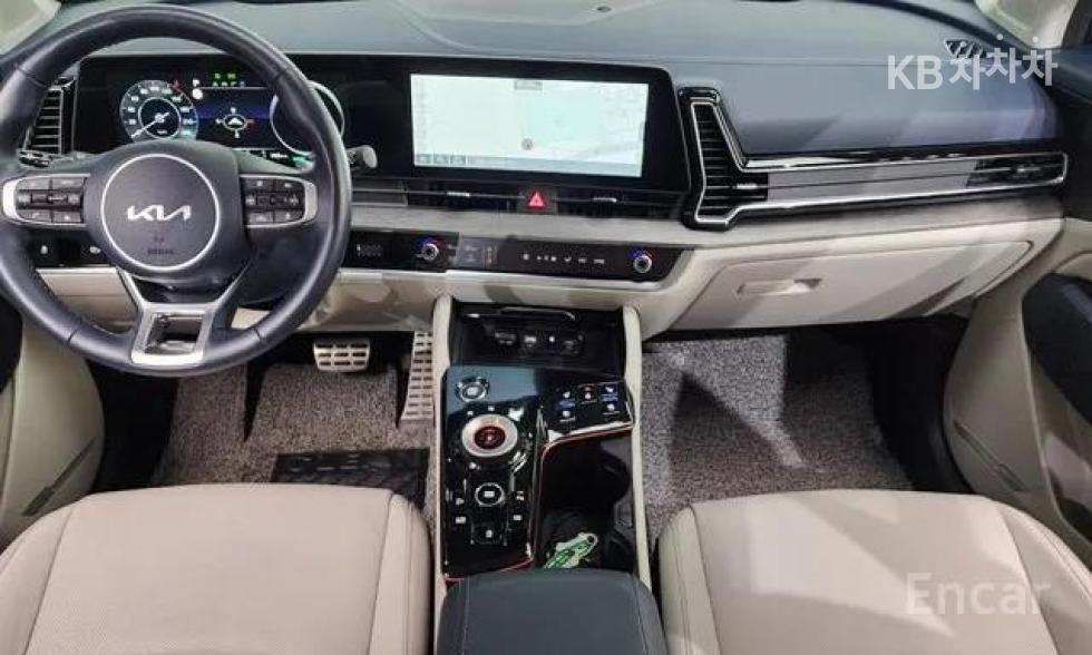 2023 - kia sportage