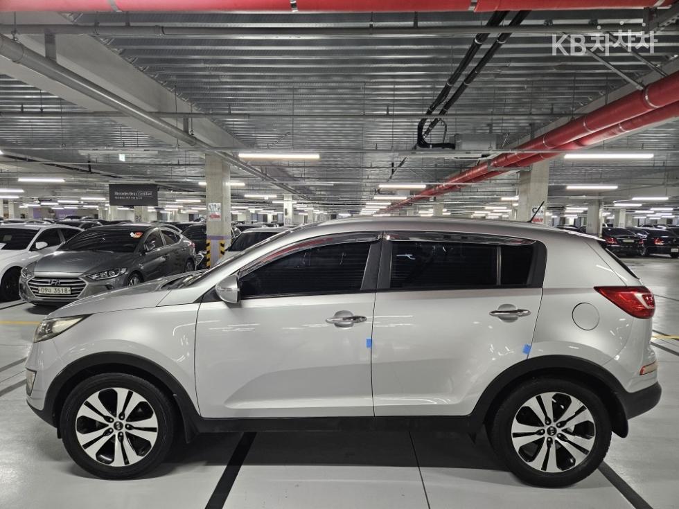 2011 - kia sportage