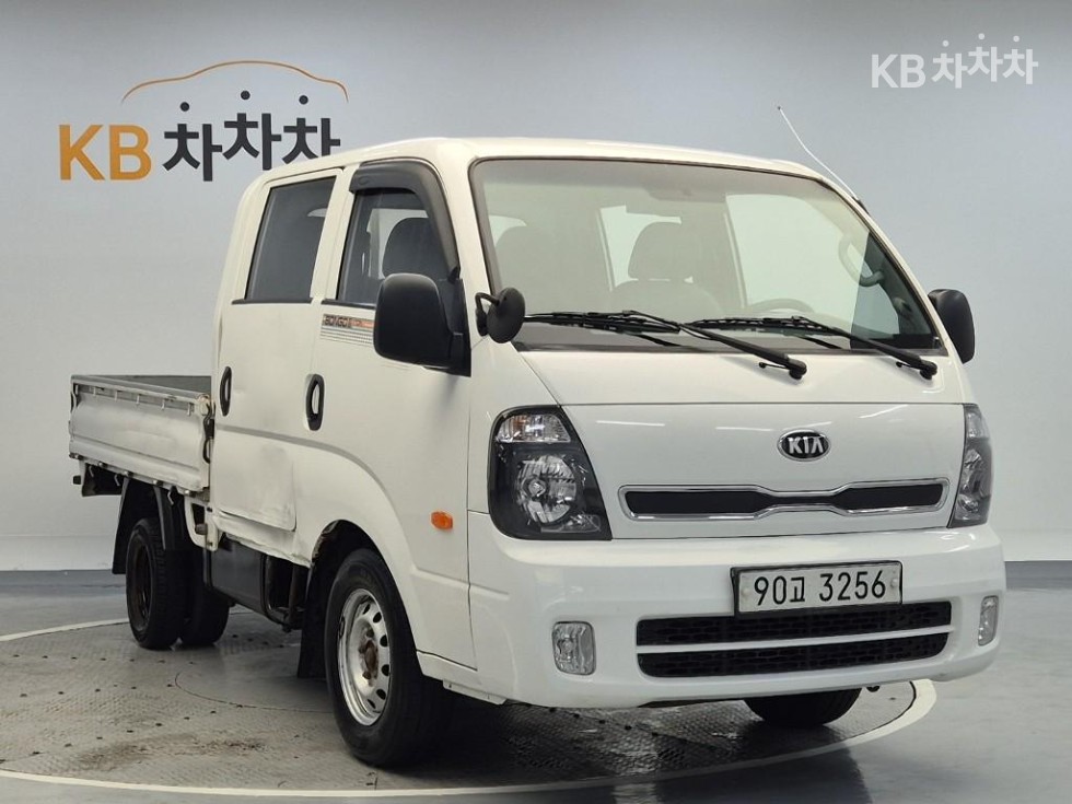 2014 - kia bongo iii
