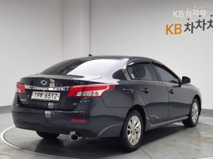 Renault SM5 New Platinum Diesel D Special 4