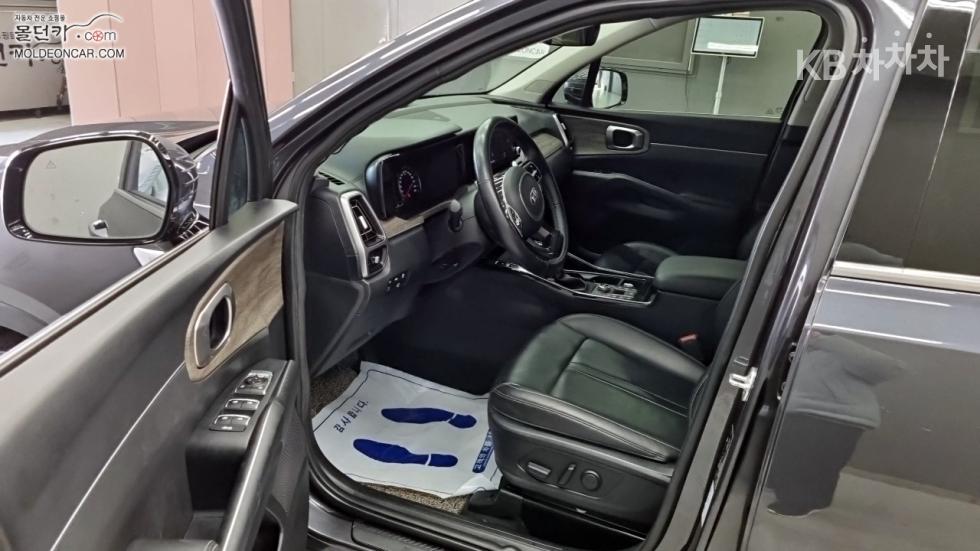 2021 - kia sorento