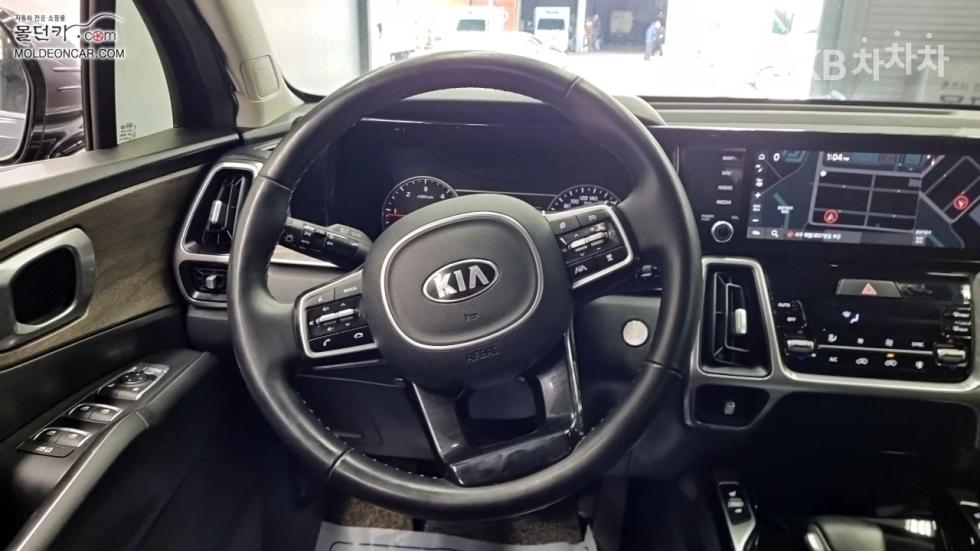 2021 - kia sorento