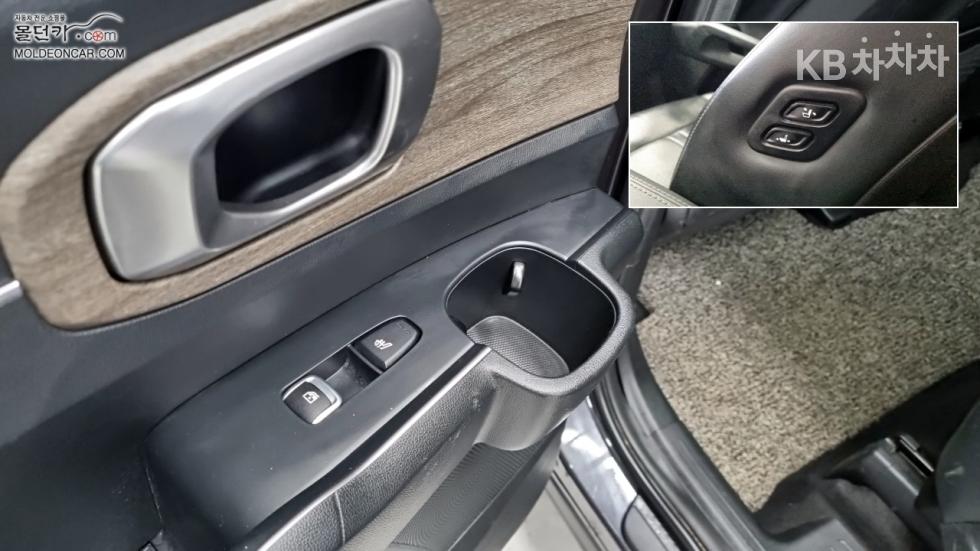 2021 - kia sorento