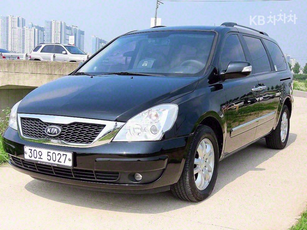 2012 - kia carnival