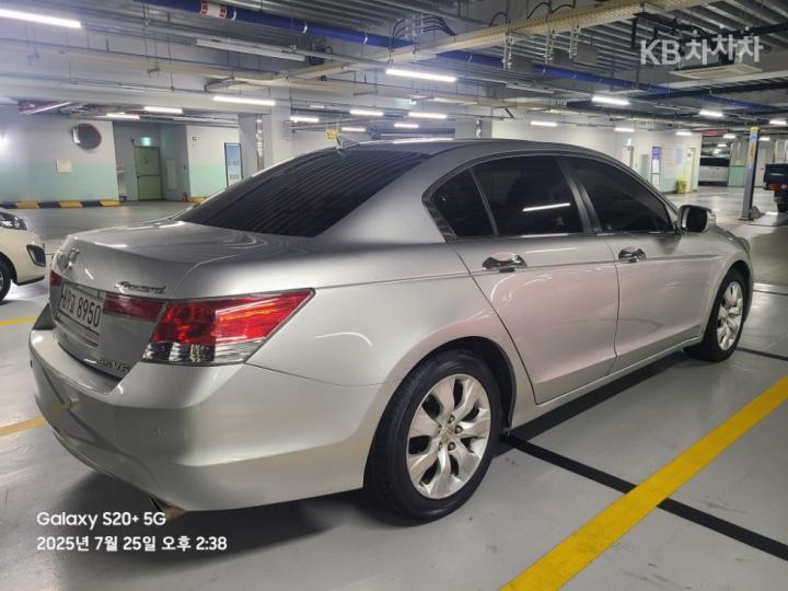 Honda Accord 3.5 Sedan 2008-2012 7