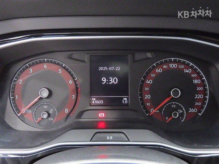 Volkswagen Jetta The 1.4 TSI Prestige 8