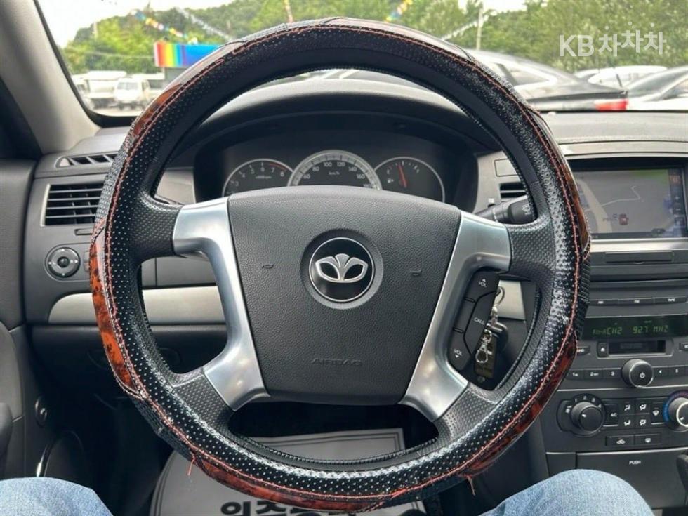 Chevrolet Tosca — miniaturë 7