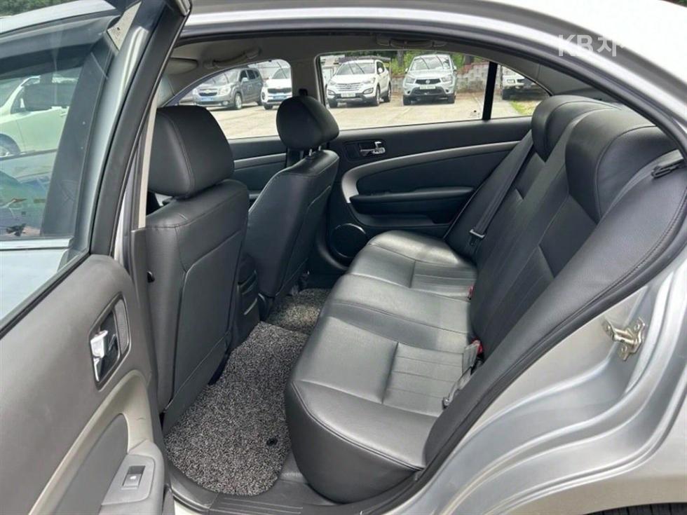 Chevrolet Tosca — miniaturë 16