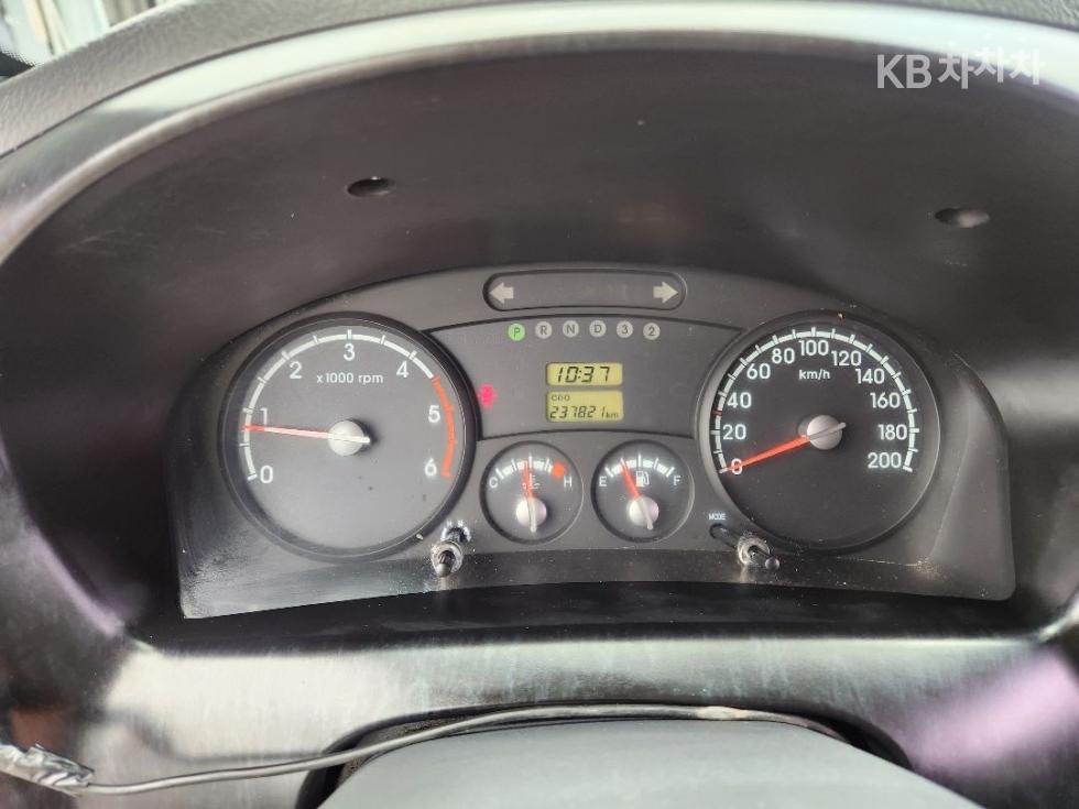 2013 - kia bongo iii