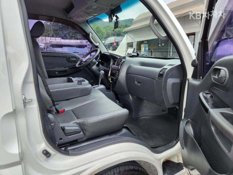 2013 - kia bongo iii
