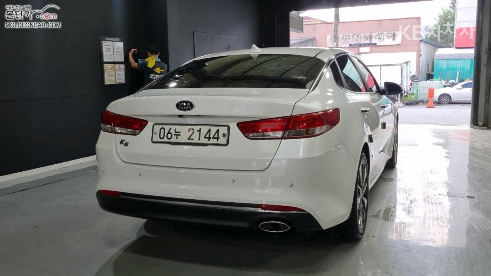 2018 - kia k5