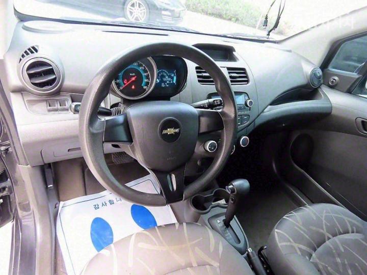 Chevrolet Spark Van Van 8