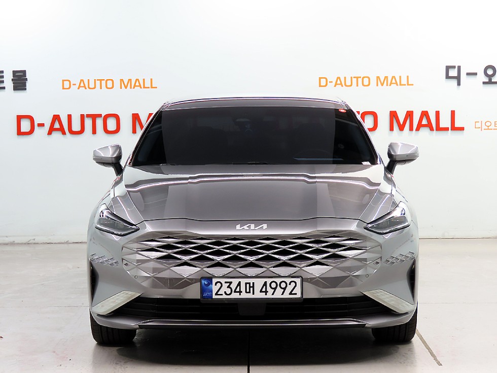 Kia K8 — miniaturë 2