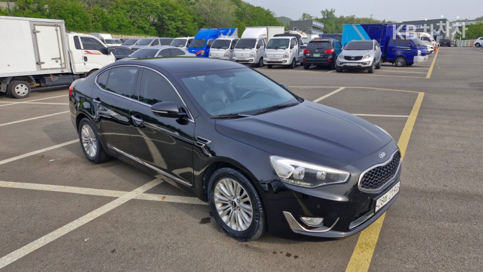 2013 - kia k7