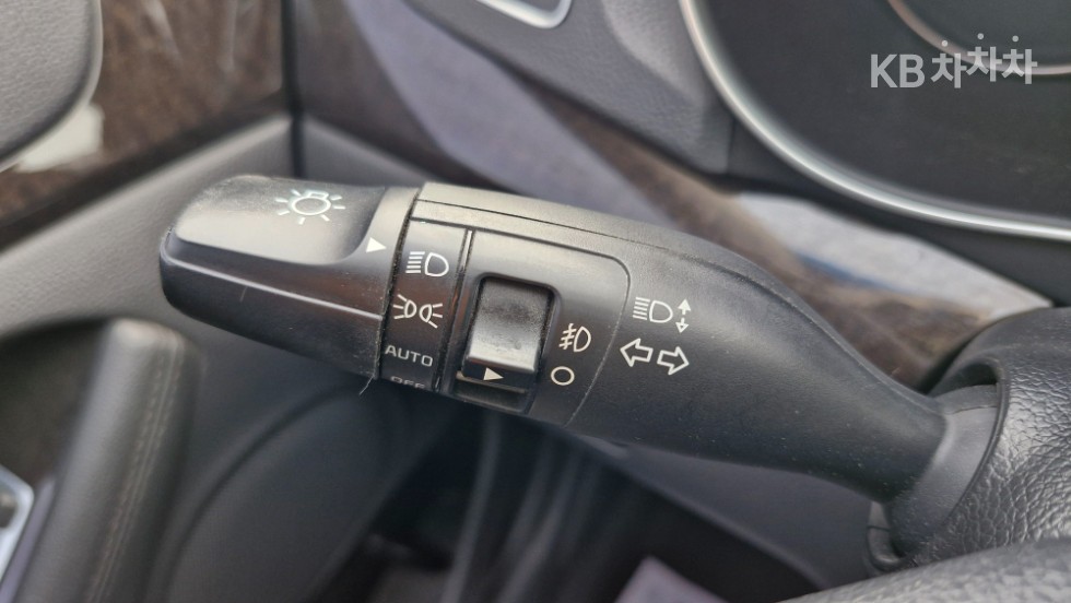 2013 - kia k7