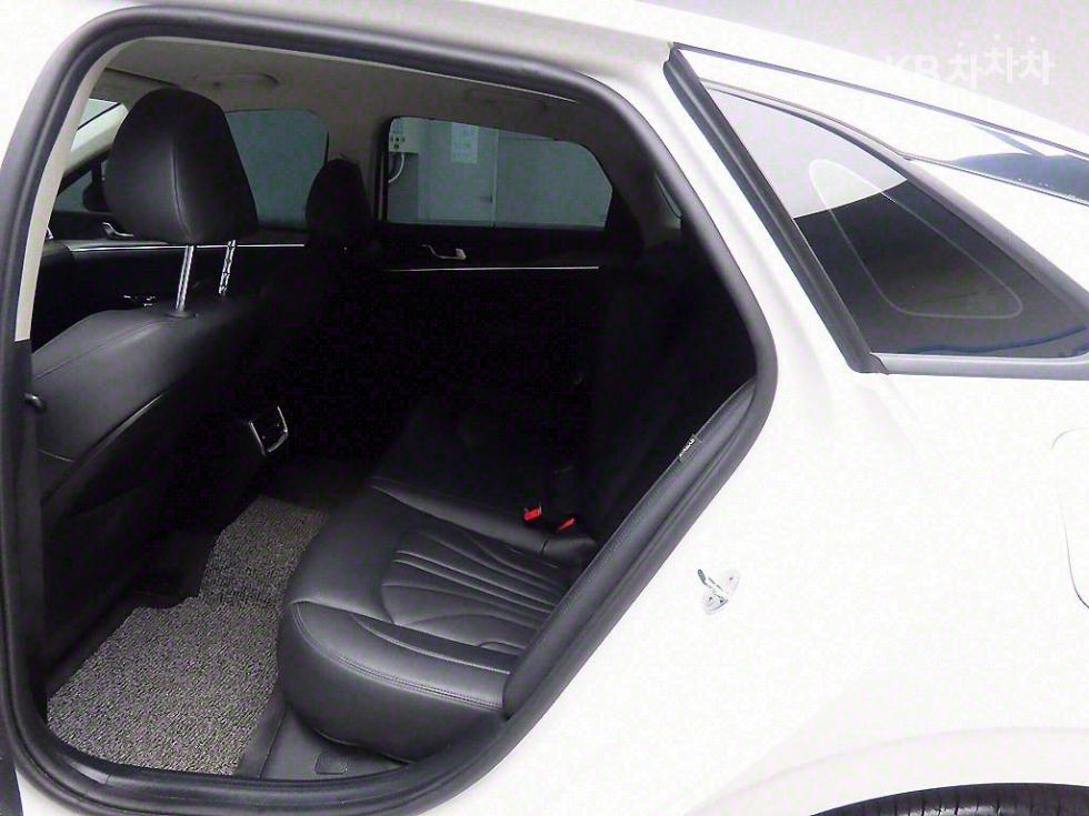 2020 - kia k5
