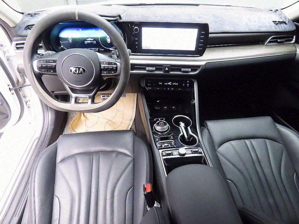 2020 - kia k5