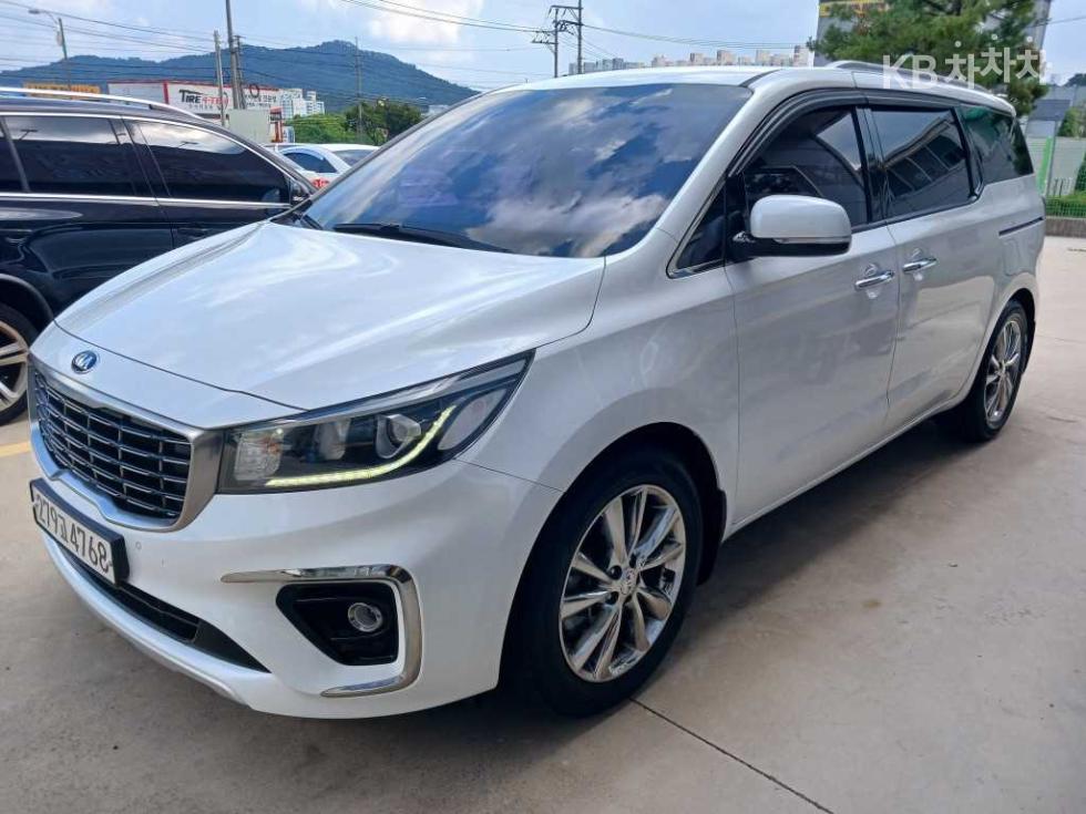 2019 - kia carnival