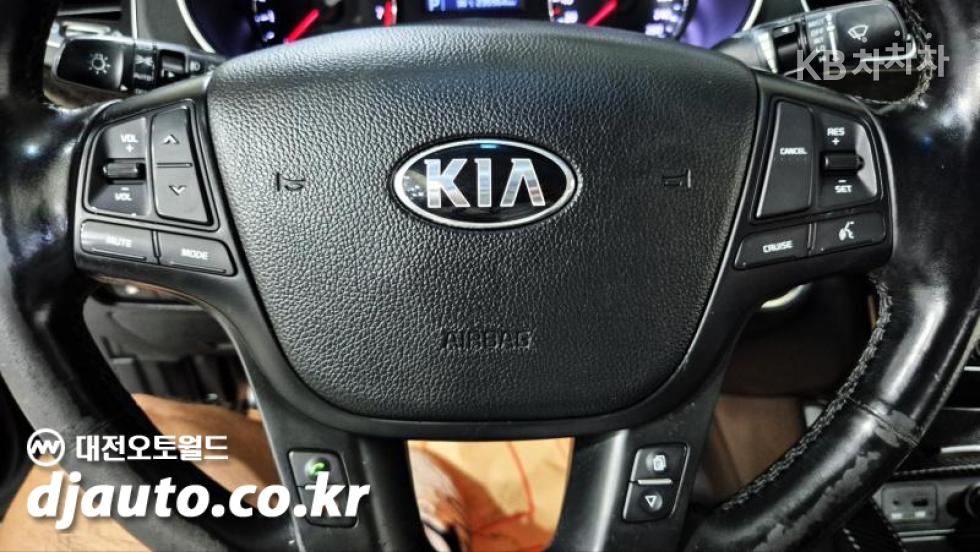 2013 - kia k7
