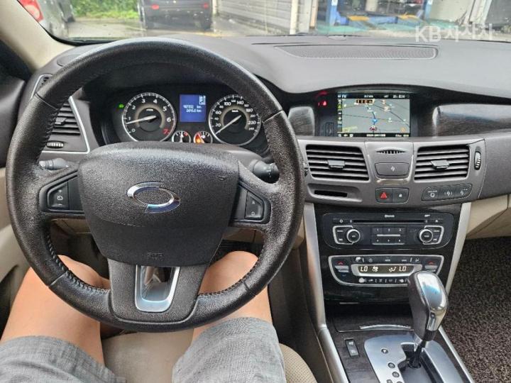 Renault SM5 New Platinum RE Base Type 9