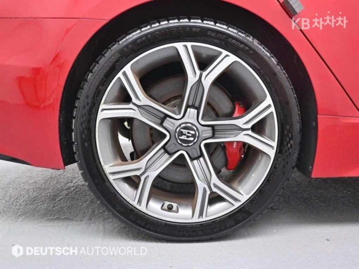 Kia Stinger 3.3 Turbo 4WD GT 6