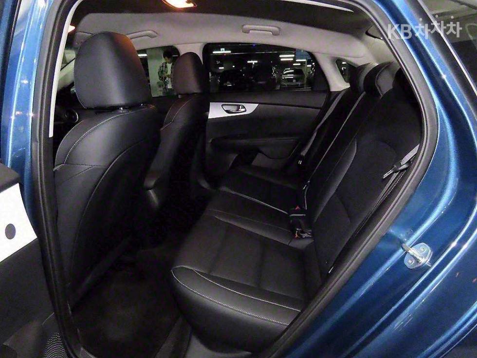 2022 - kia k3