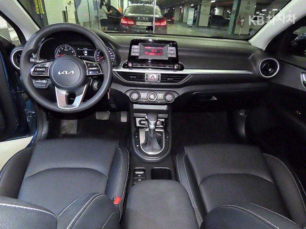 2022 - kia k3