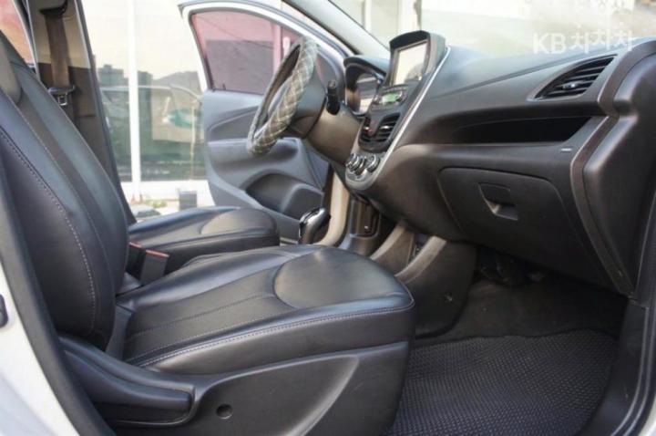 Chevrolet Spark The Next LT Plus 8