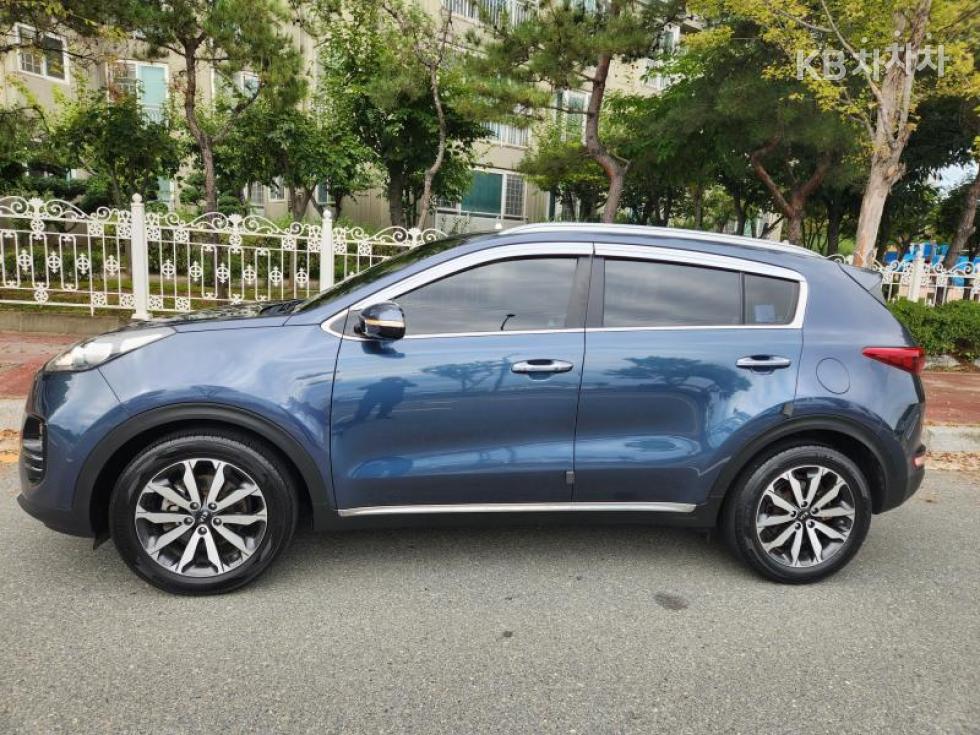 2017 - kia sportage