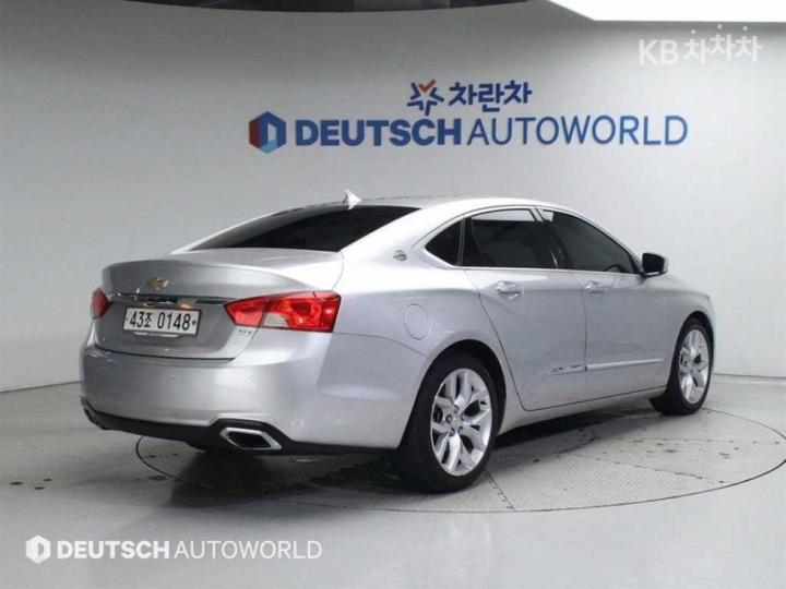 Chevrolet Impala 2.5 LTZ 3