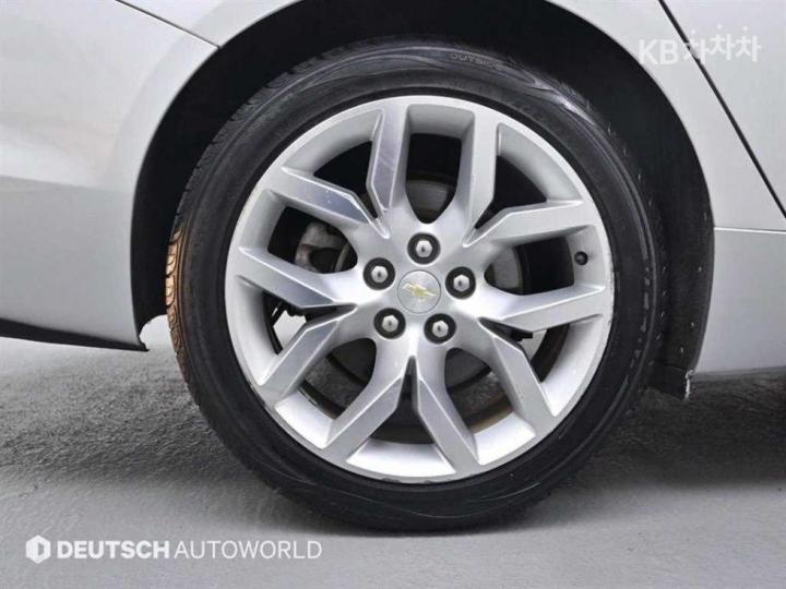 Chevrolet Impala 2.5 LTZ 6