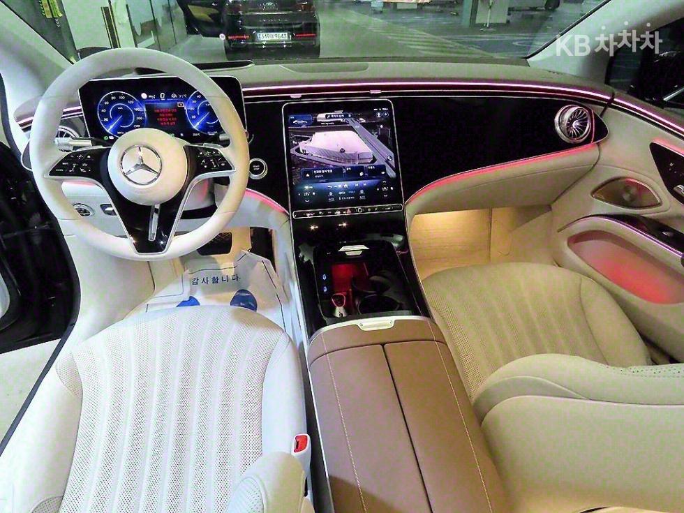 Mercedes-Benz EQS — miniaturë 10